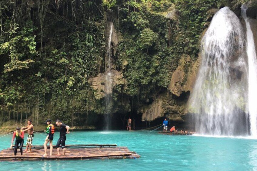 Oslob Whalesharks and Kawasan Falls with Sumilon Sandbar