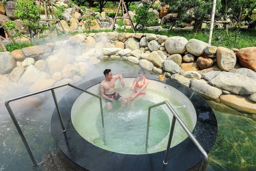 Vietnam: Yoko Onsen Quang Hanh