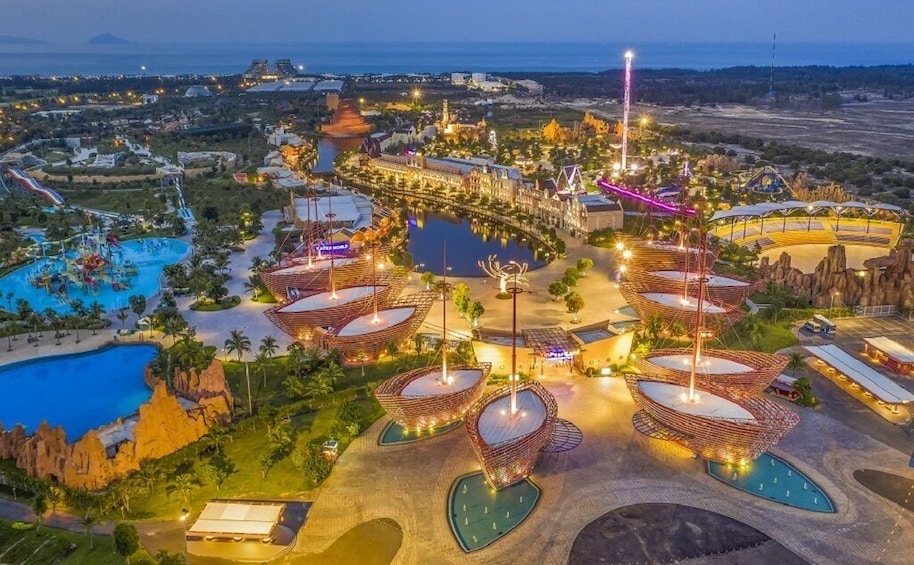 Vietnam: Vinwonders Nam Hoi An Theme Park