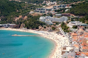 Arrabida - Sesimbra - Setubal - Palmela & Wine Tasting