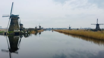 Windmills of UNESCO's Kinderdijk, Private (Group) Tour (1-7)