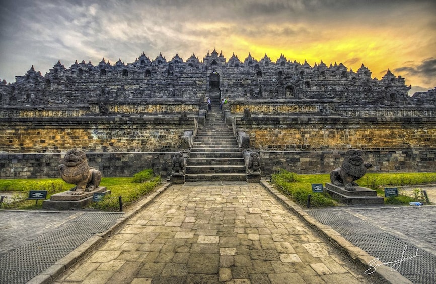 Borobudur Temple Heritage Tour Yogyakarta