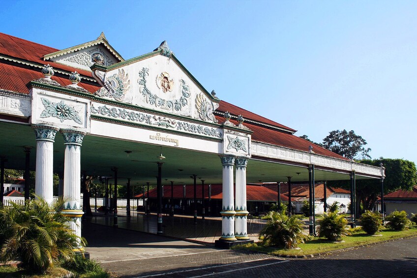 Yogyakarta Malioboro Walking Tour