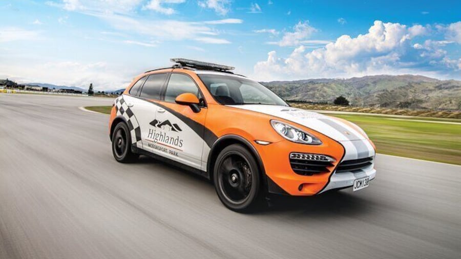 Highlands Taxi - Highlands Motorsport and Tourism Park