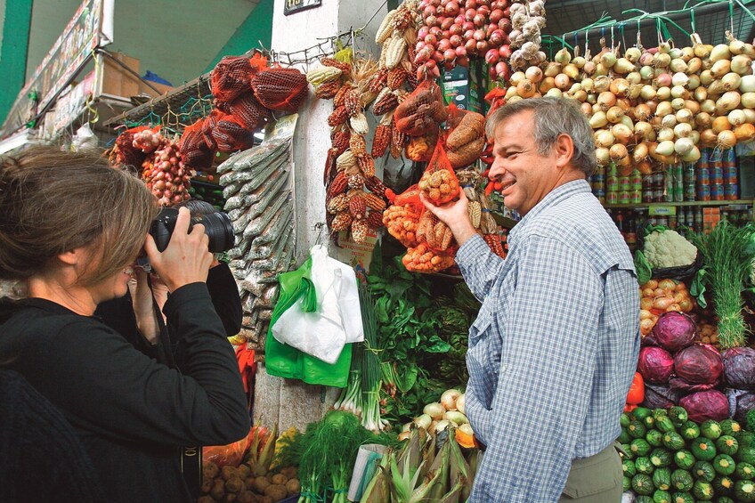 Lima: Culinary Tour & Larco Museum