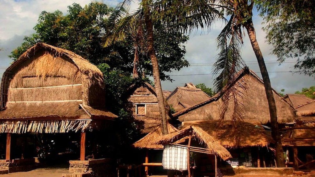 Lombok Villages and Waterfalls