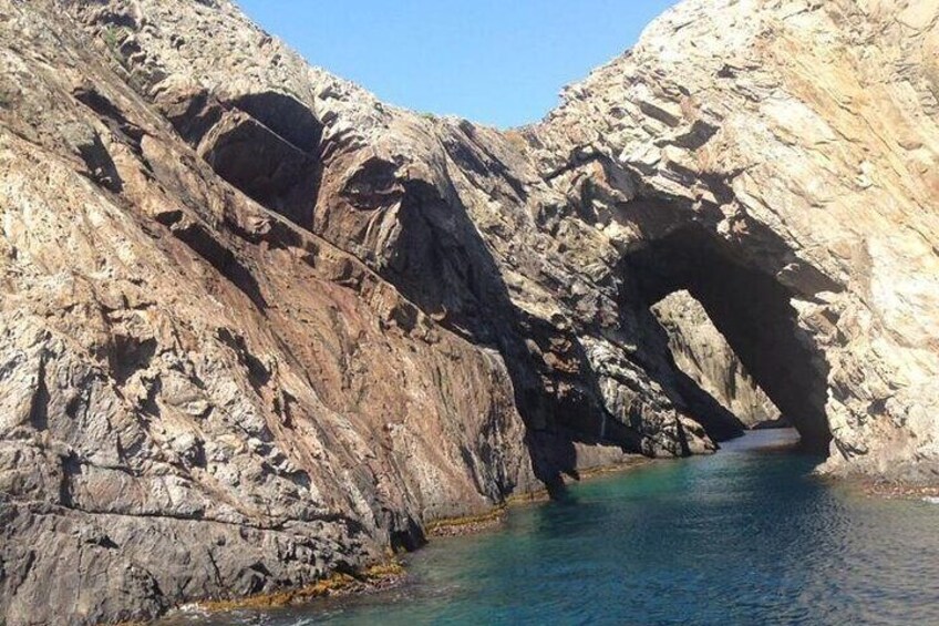 Boat trip to Cap de Creus + Port Lligat + Cadaqués 