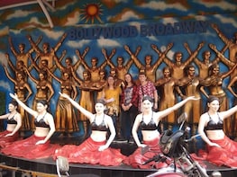 Bollywood Tour Including Guide,Transport and Studio Entrance