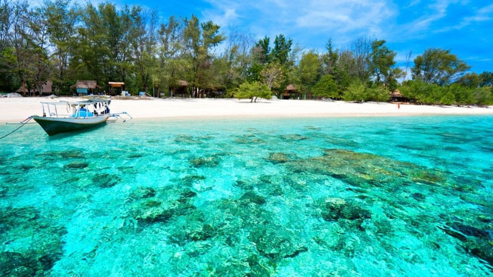 3 Gili Lombok Snorkeling Tour with Private Boat