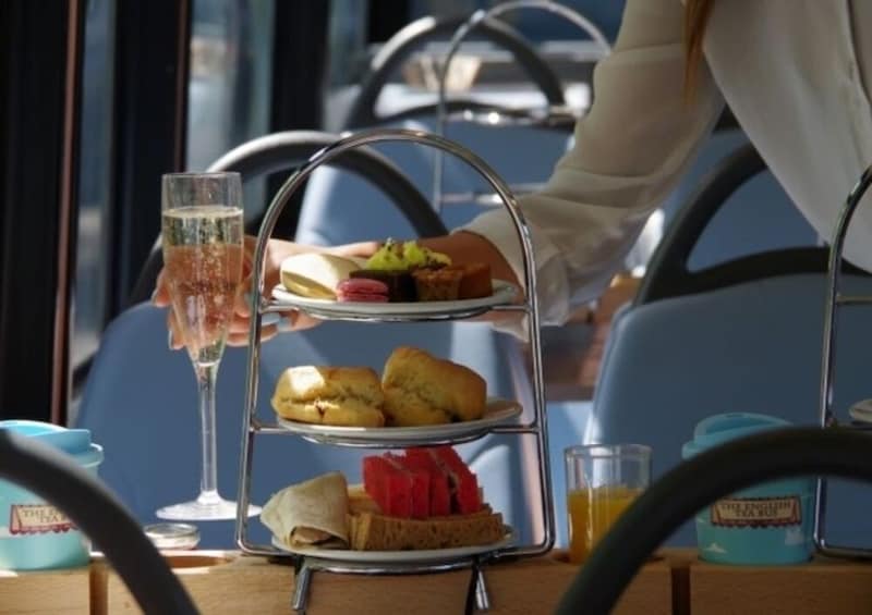 London Afternoon Tea and Panoramic Tour by Double Decker Bus