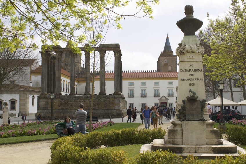 Day Trip From Lisbon to Évora