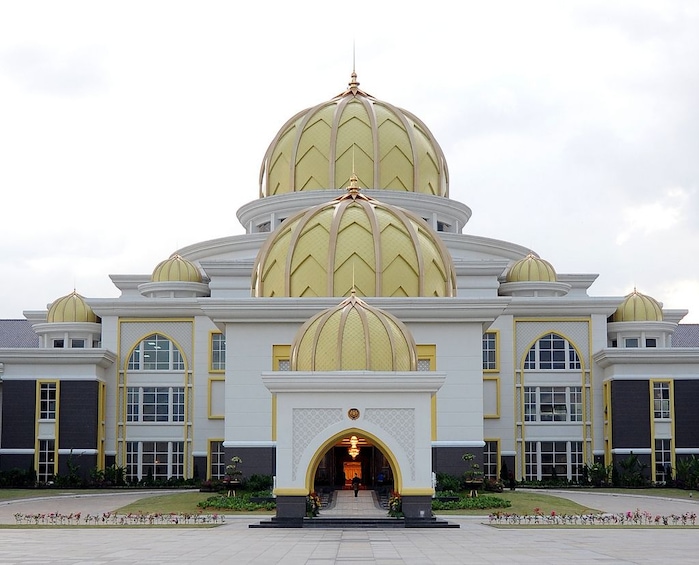 Kuala Lumpur City tour With KL Tower Visit