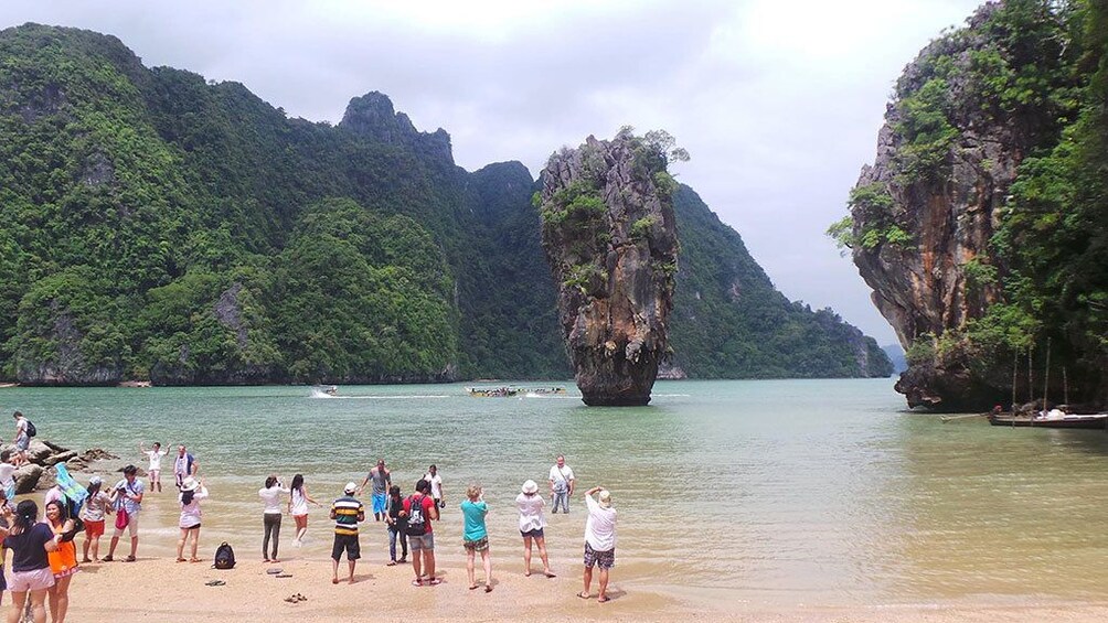 James Bond Island Tour(No Canoeing) by Speedboat From Phuket