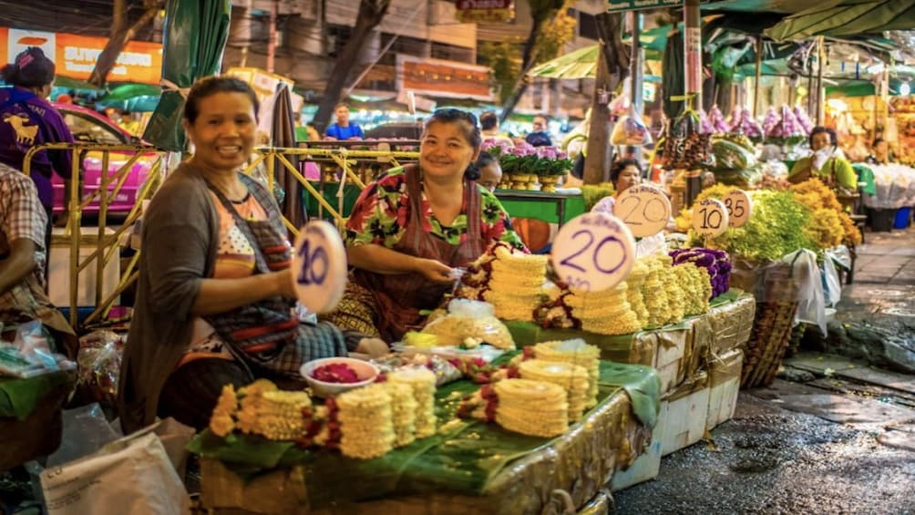Market in Bangkok at night