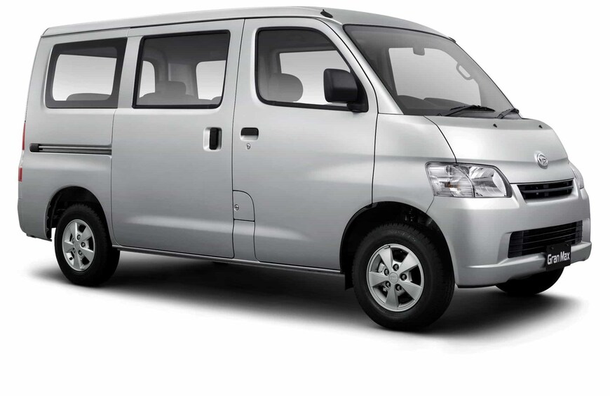 Mini Bus Rental Yogyakarta with English Speaking