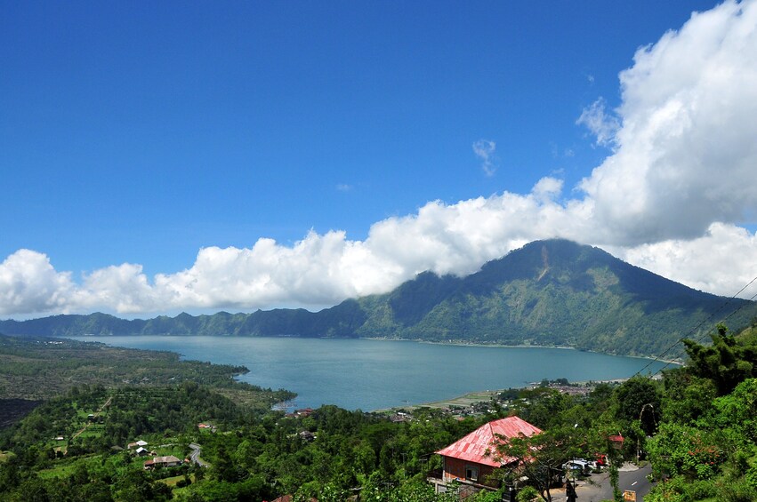 Puri Saraswati Tour & Bali Natural Hot Spring with Lunch