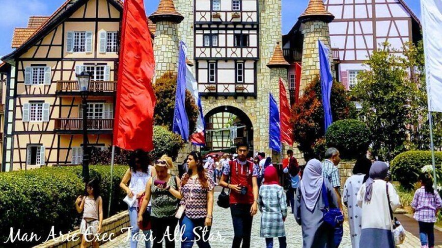 Colmar Tropicale, Bukit Tinggi with a Batu Caves Day Tour