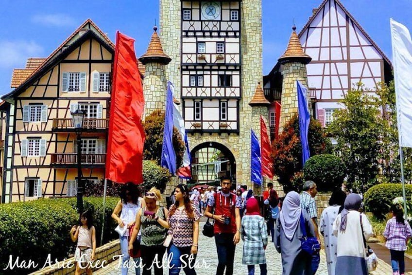 Colmar Tropicale, Bukit Tinggi with a Batu Caves Day Tour