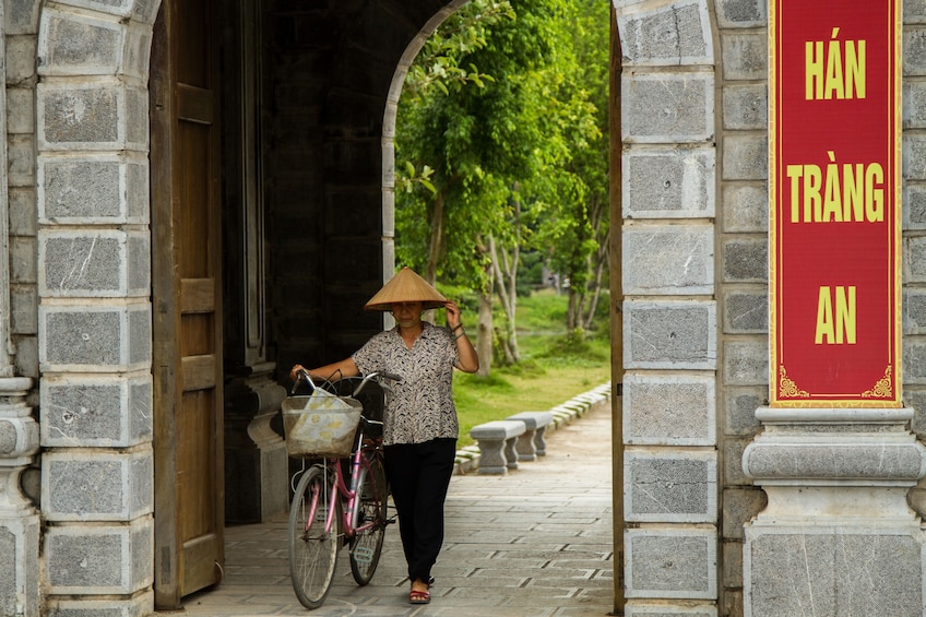 Full-day Hoa Lu & Tam Coc from Ha Noi