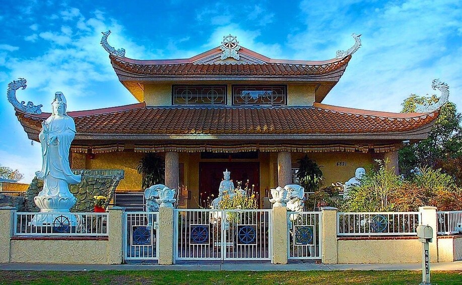 Full-day Pilgrimage Perfume Pagoda from Ha Noi