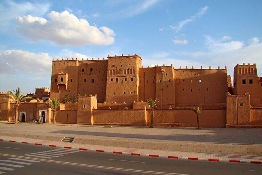 Private 6-Days Tour from Casablanca to Chefchaouen & Marrakech via Merzouga