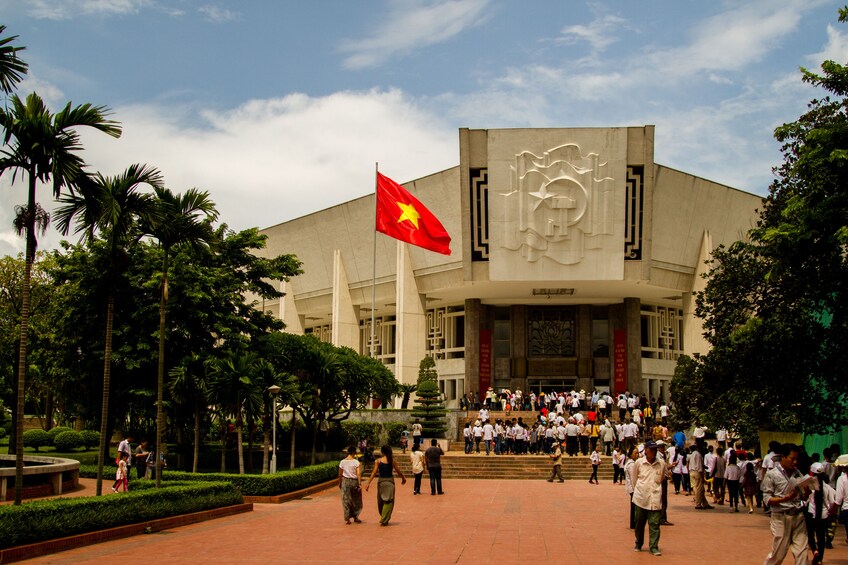 Full-day Charming Ha Noi City Tour