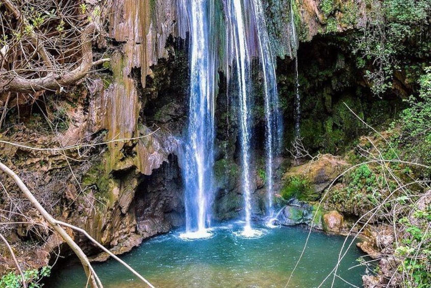 Akchour's waterfalls tours