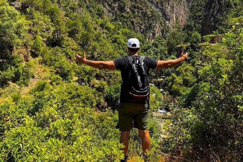 Akchour waterfalls tours chefchaouen 