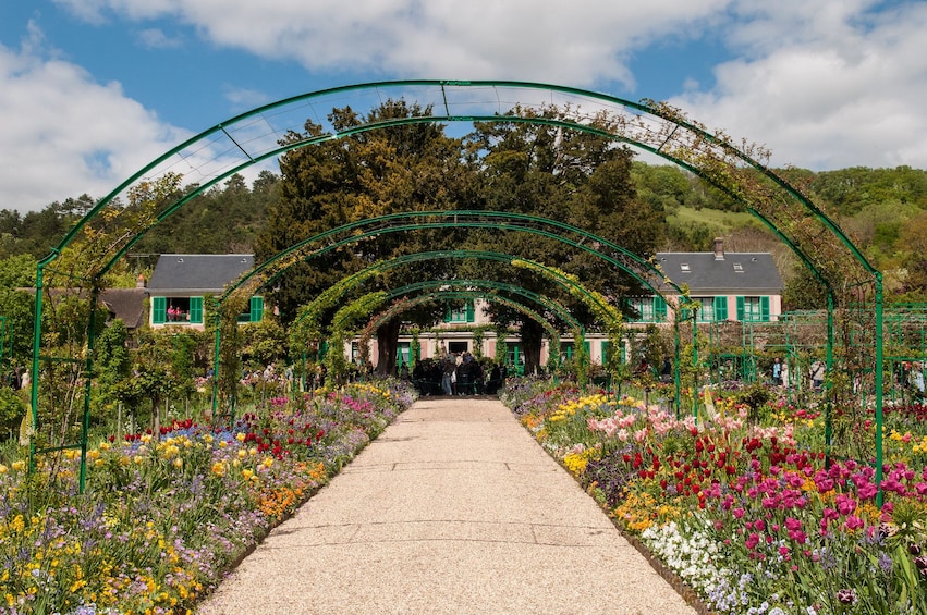 Giverny Monet's House Day Trip from Paris