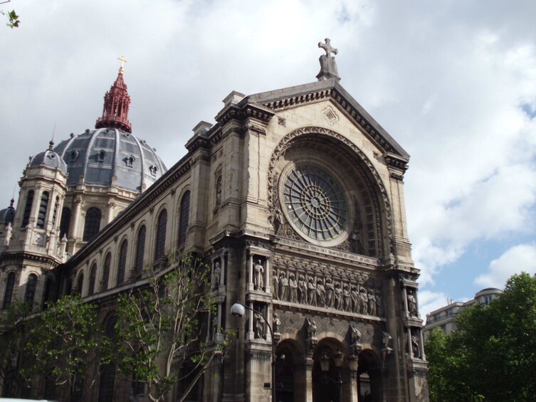 Day Trip From Paris to The Champagne Region & Reims