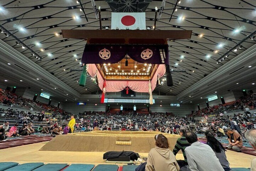 Explore Sumo Culture: GRAND SUMO TOURNAMENT