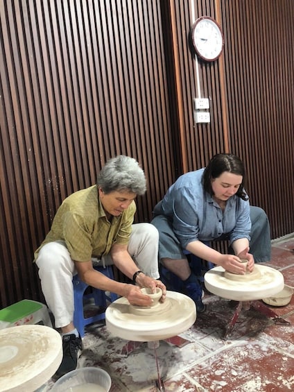 Half-day Bat Trang Ceramics Tour from Ha Noi