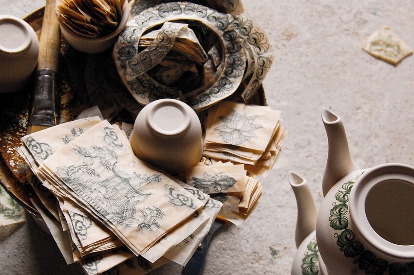 Half-day Bat Trang Ceramics Tour from Ha Noi