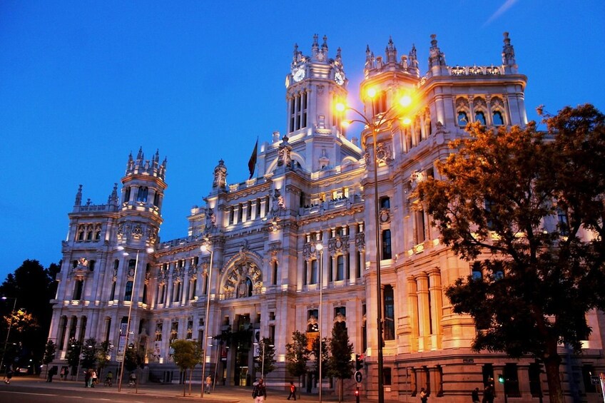 Madrid by Night Tour