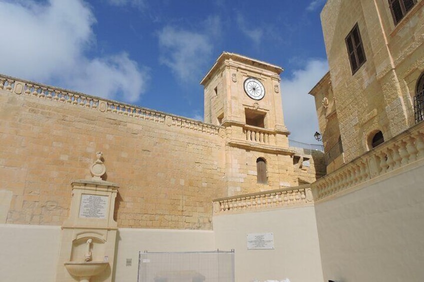 Gozo, Comino and Blue lagoon Cruise