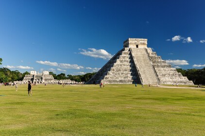 Yksityinen Chichen Itza, Valladolid, Cenote, Buffet & Tequila