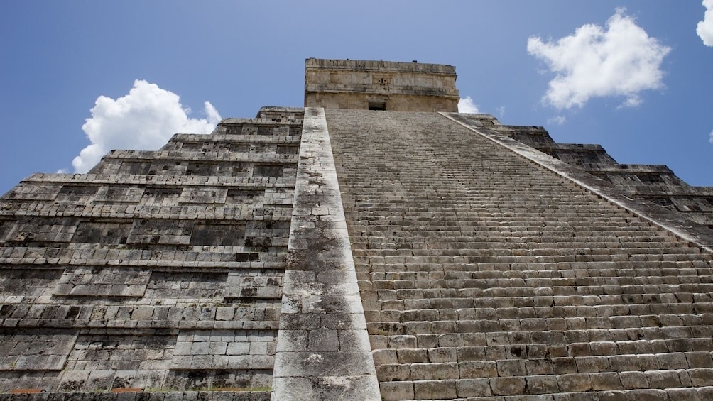 Chichen Itza, Cenote & Valladolid All Inclusive Tour