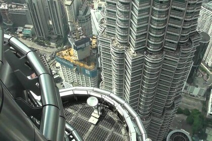 Kuala Lumpur 16 Attractions City Tour with Petronas Twin Tower