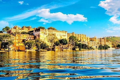 8 Days Delhi Agra Ranthambore Udaipur Jaipur Delhi Tour{Taj Tigers Lakes & ...