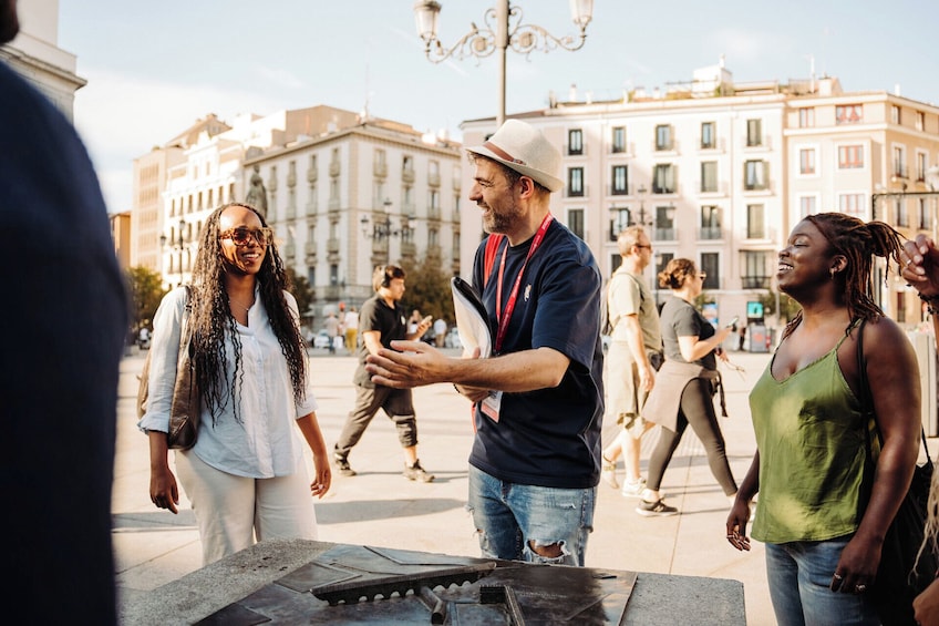 Tapas, Taverns & History Food Tour of Madrid