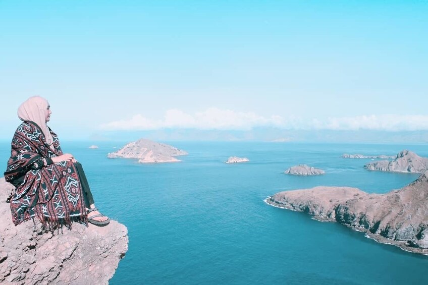 Capture Your Vacation in Komodo Labuan Bajo with Jeomotret