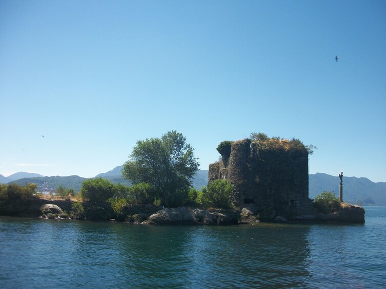 Cannobio: Sunset Cruise on Lake Maggiore