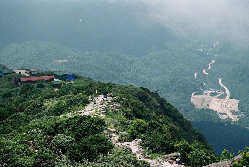 Full-day Yen Tu Mountain - Pilgrimage Land from Ha Long