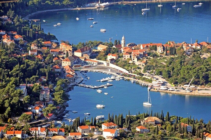 Private Shore Excursion: Cavtat and Konavle with Lunch
