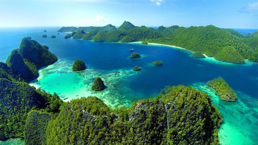 Raja Ampat One Day Trip