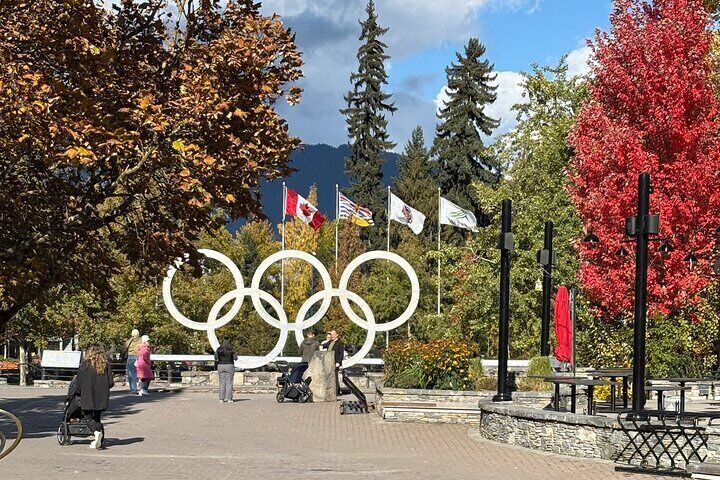 Full Day Private Tour of Whistler & Shannon Falls