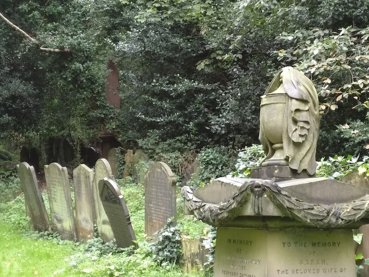 History of Liverpool - St James' Cemetery & Gardens