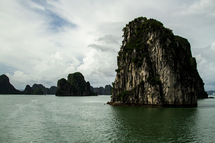 Half-day Glamours of Ha Long Bay from Ha Long