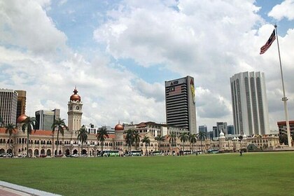 Full Day Kuala Lumpur City Tour (23 Attractions)