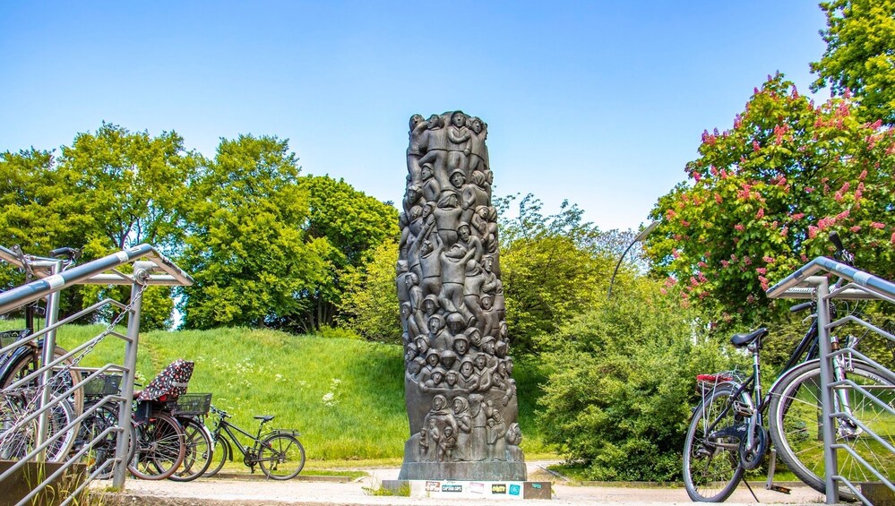 Dive into Hamburg’s History of World War II with a Local